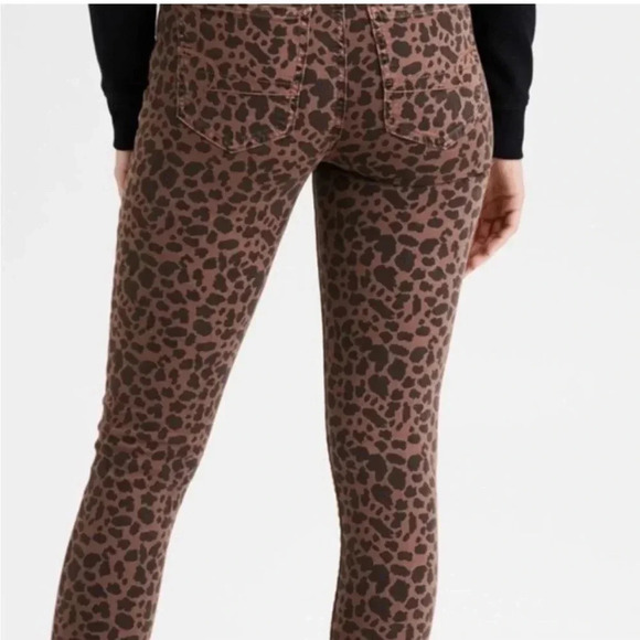 American Eagle leopard high rise jeggings - Picture 2 of 13